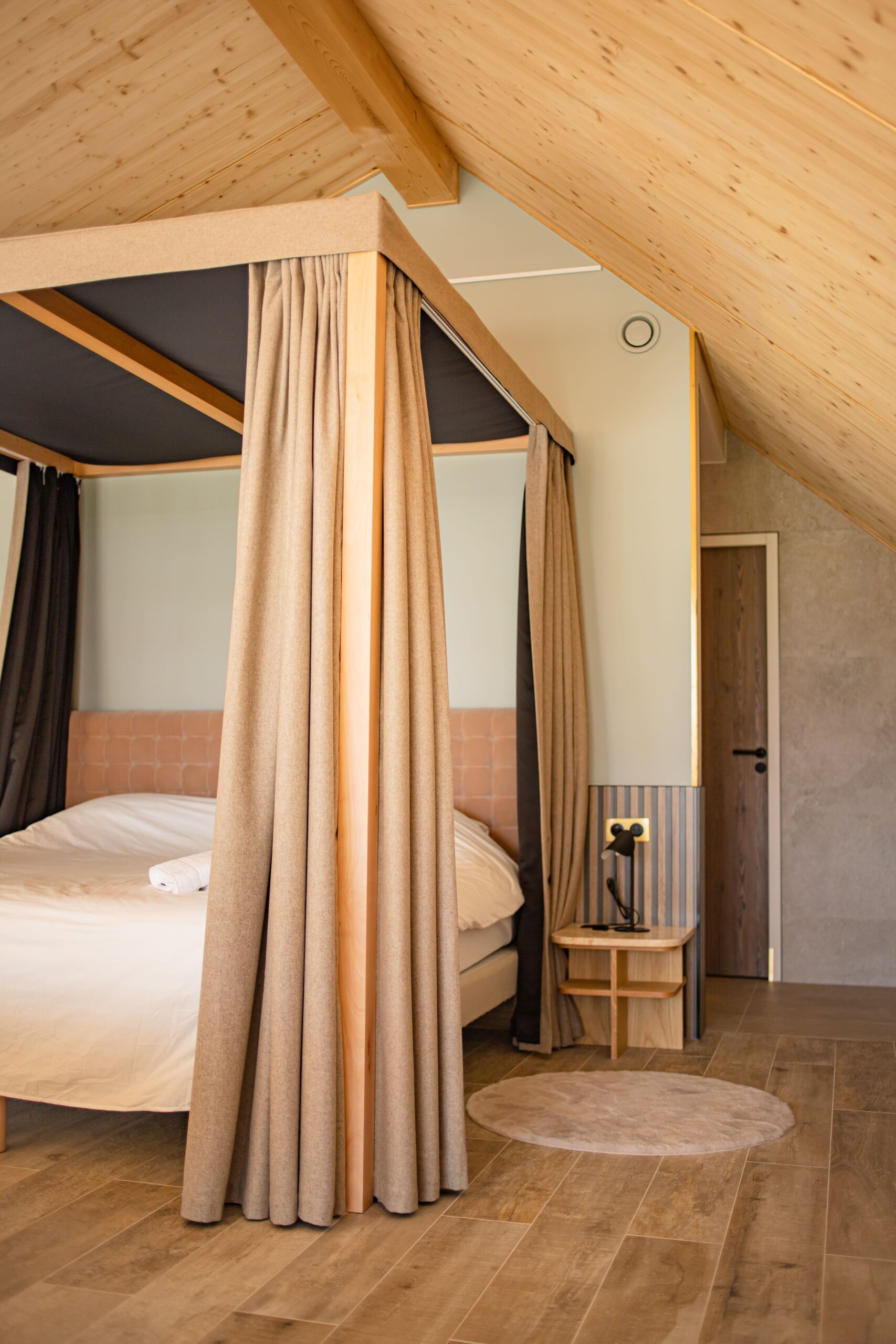 Salon avec vue sur les chmps