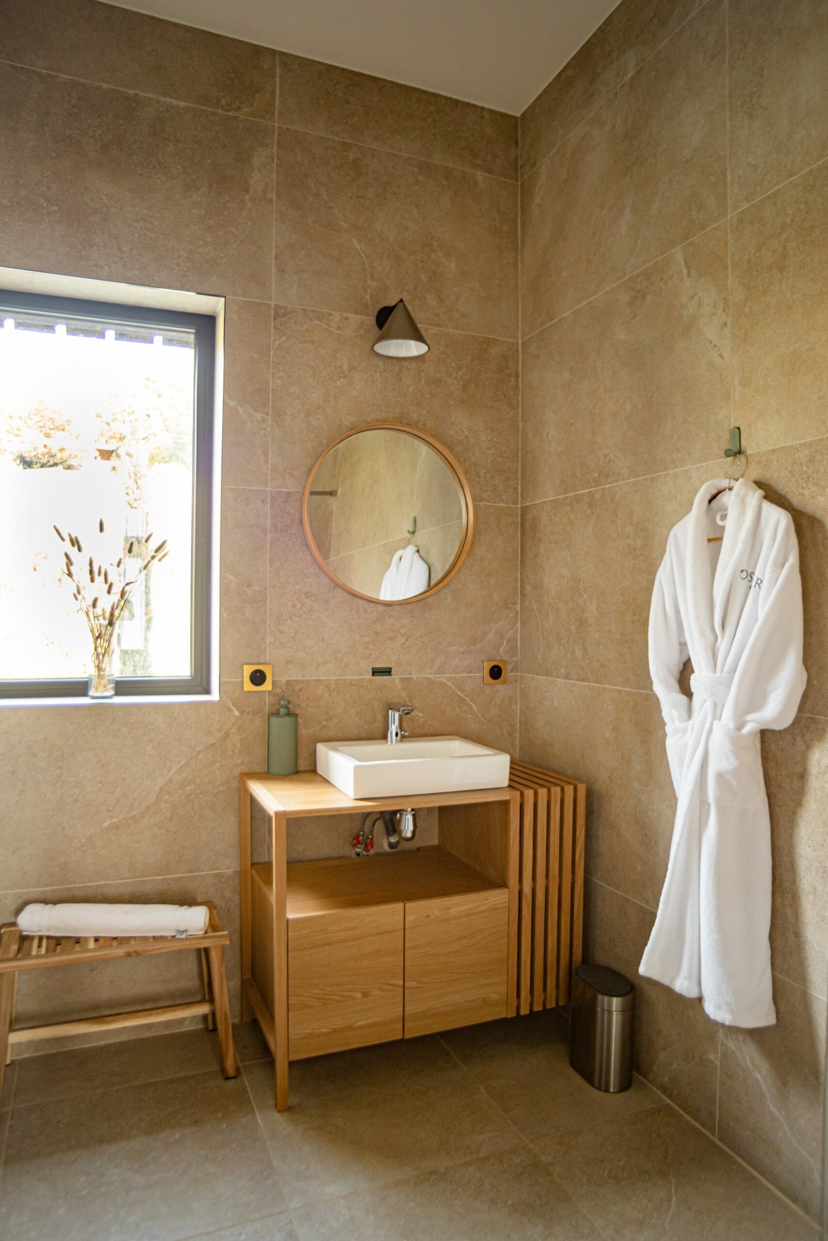 Salon avec vue sur les chmps